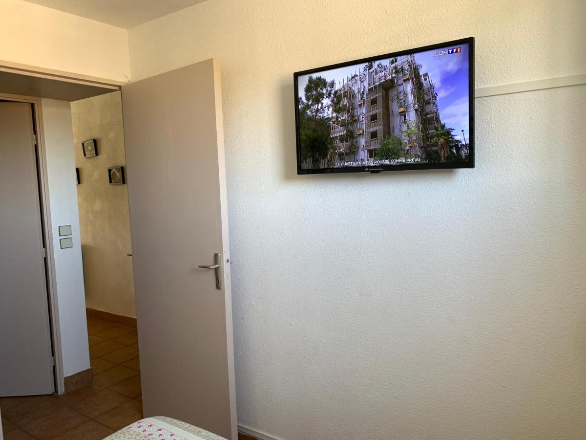 Appartement Rue De L'Amarrage A Port Grimaud Avec Terrasse Vue Canaux Et Garage Экстерьер фото