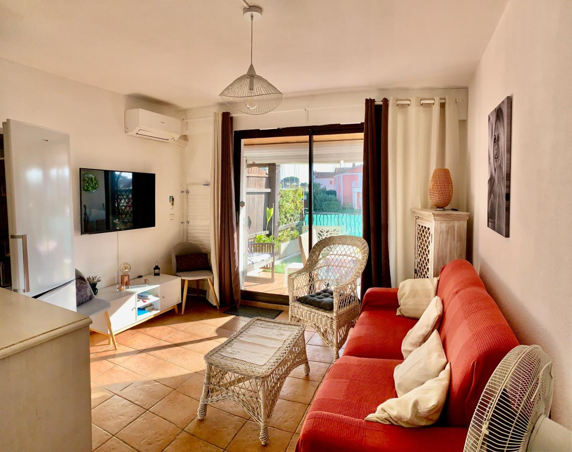 Appartement Rue De L'Amarrage A Port Grimaud Avec Terrasse Vue Canaux Et Garage Экстерьер фото
